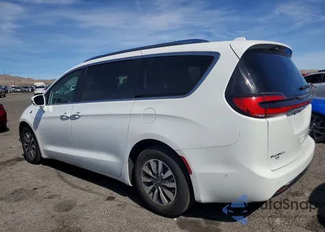 2021 Chrysler Pacifica Hybrid Touring L z USA, uszkodzony, nr VIN 2C4RC1L70MR603264